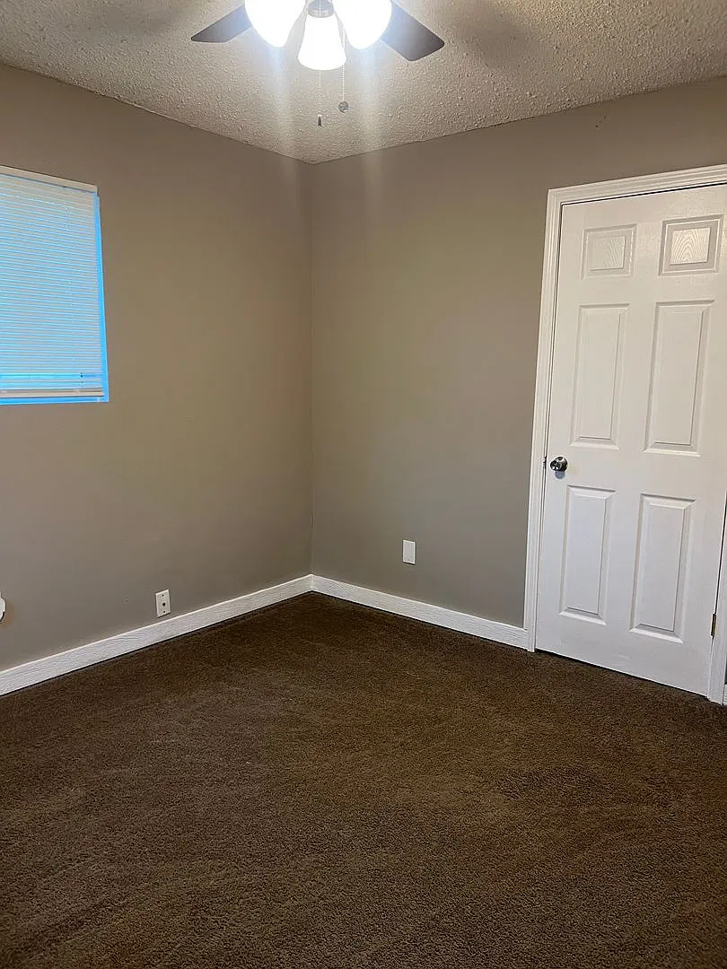 Welcome to 3938 N Sheridan Ave! — Photo 4