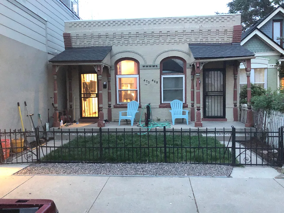 470 Galapago St