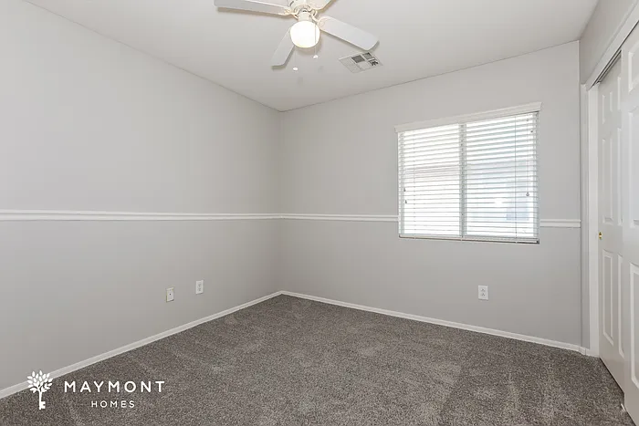 1752 W Harding Ave — Photo 8