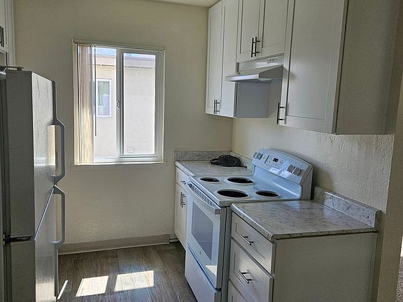 5th image of 1635-1641 Parker Ave #1641H