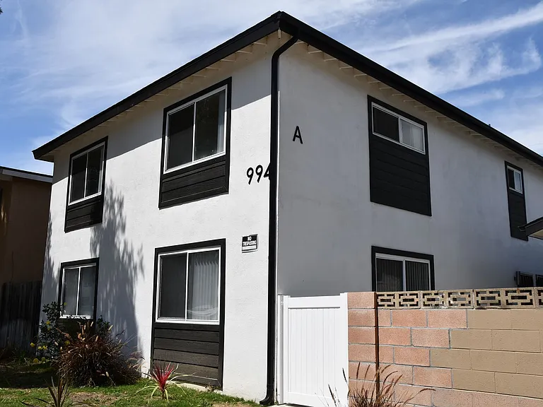 994 Valencia St — Photo 45