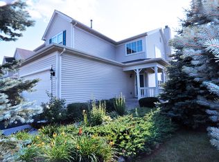 235 Grand Ridge Rd, Saint Charles, IL 60175