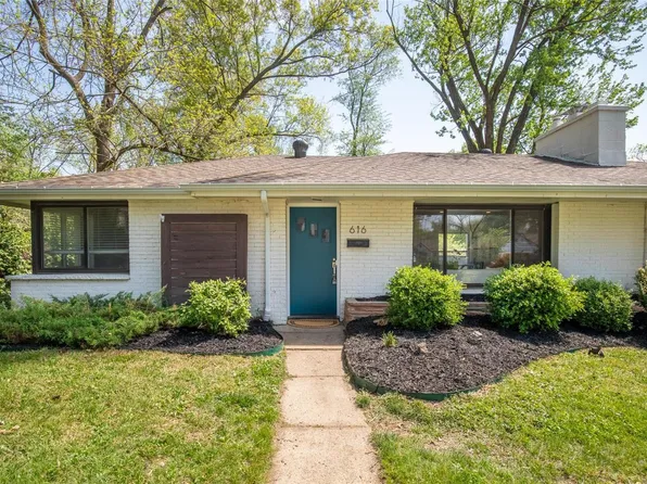 616 Clover Ln, Saint Louis, MO 63126