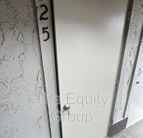 3525 S County Center Dr — Photo 20