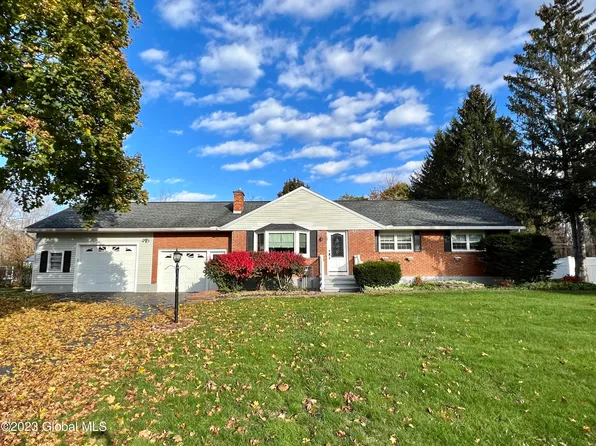 18 Bellaire Drive, Glenville, NY 12302