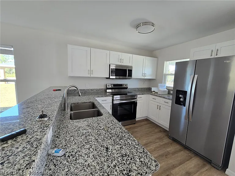 5700 Granada Blvd — Photo 9