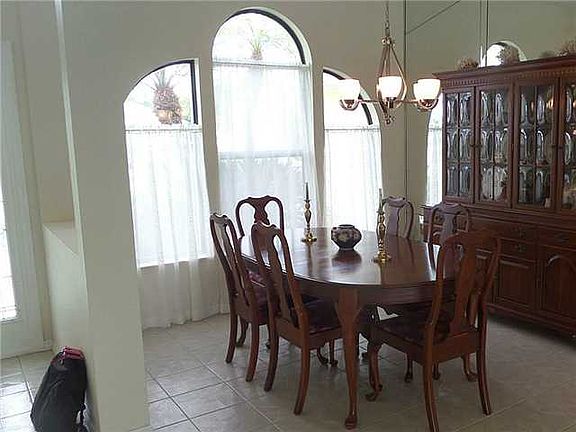 5th image of 3085 SE Galt Cir