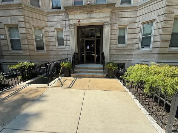 29 Queensberry Street