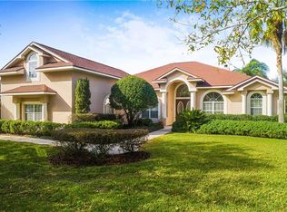 19616 Eagle Crest Dr, Lutz, FL 33549