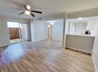12818 Midway Rd APT 1075, Dallas, TX 75244