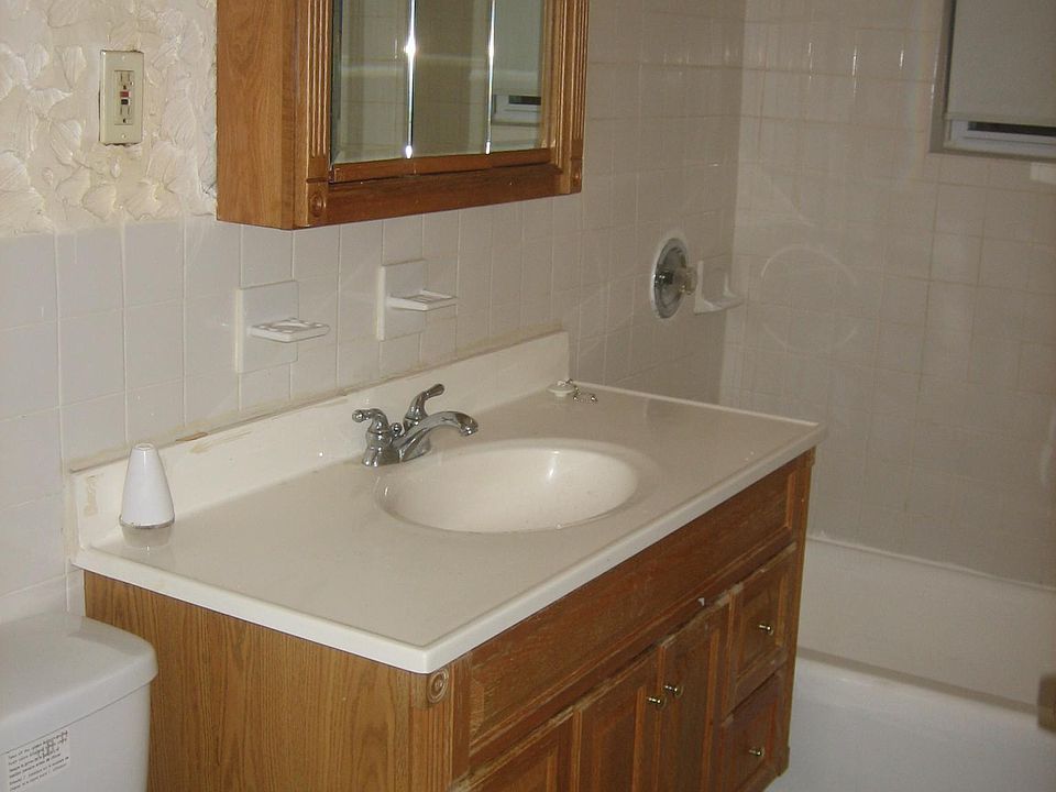 2nd image of 45 Brookford St #2