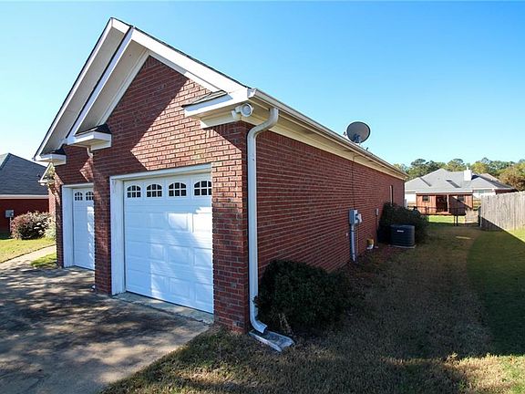 5th image of 69 Lee Road 2143