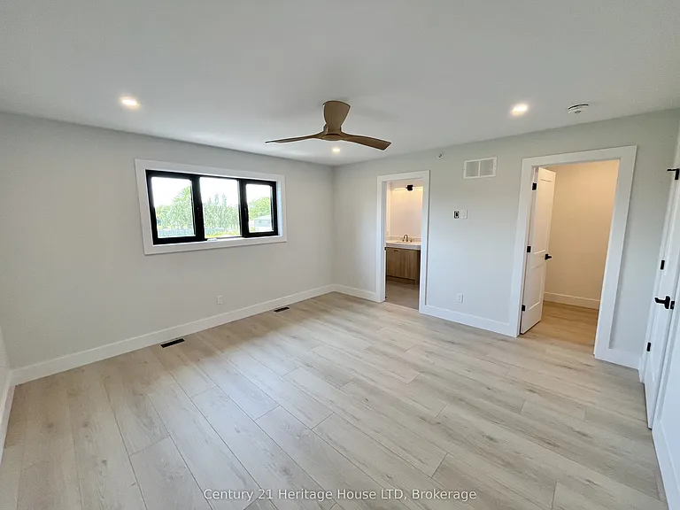 99A Moffatt St — Photo 15