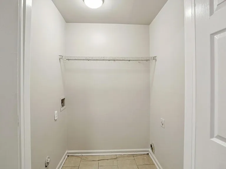 751 Prince Pl NW — Photo 28