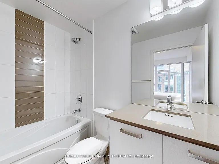 435 Richmond St W #1501 — Photo 13