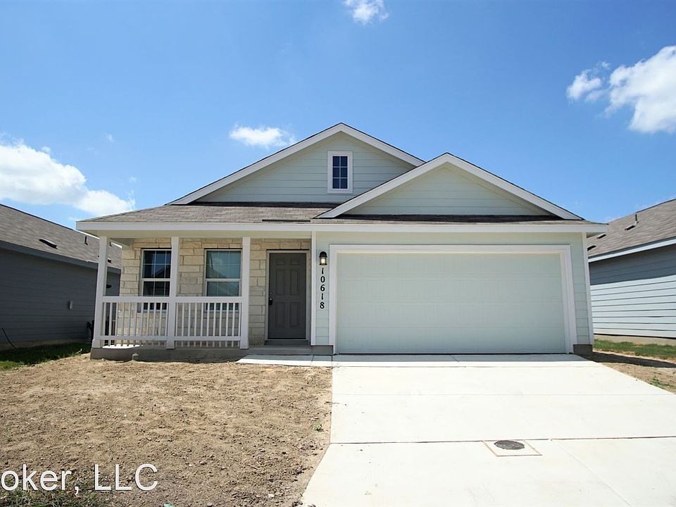 1st image of 10618 De Gonzalo Way