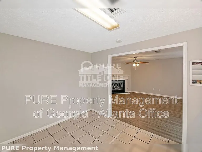 2394 Leeward Ct — Photo 8