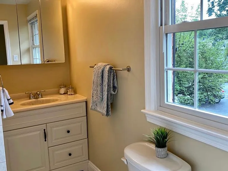 1040 Warbler Pl — Photo 18