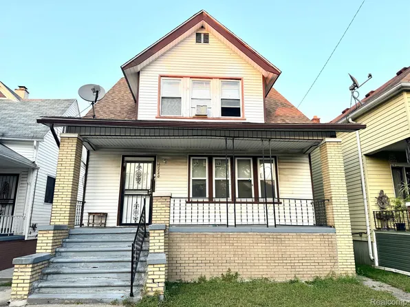 11740 Klinger St, Hamtramck, MI 48212