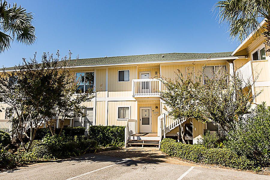 1st image of 775 Gulf Shore Dr Unit 2095