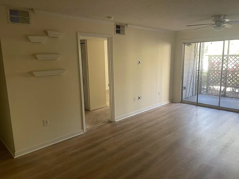 2500 Winding Creek Blvd #C103 — Photo 26