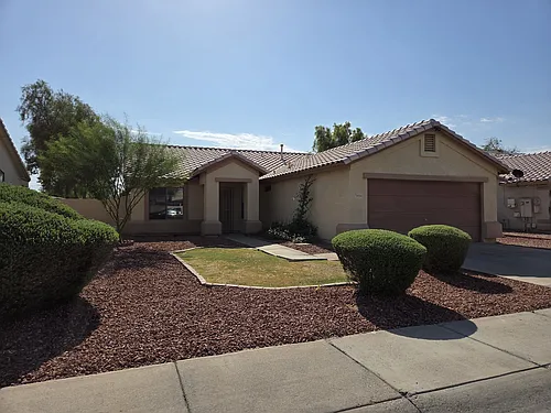 7115 N 81st Dr Photo 1 7115 N 81st Dr Photo 1