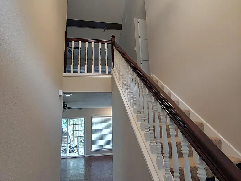 1701 Brokenshoe Dr — Photo 15