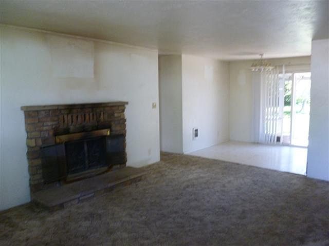 2nd image of 928 Wabash Ave
