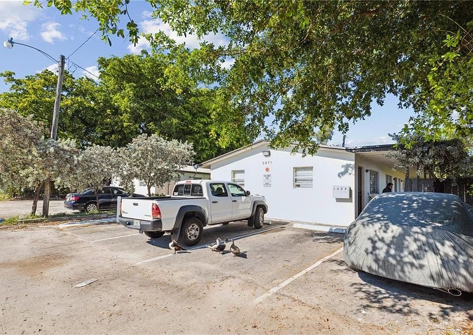 1st image of 3971 SW 12th Place