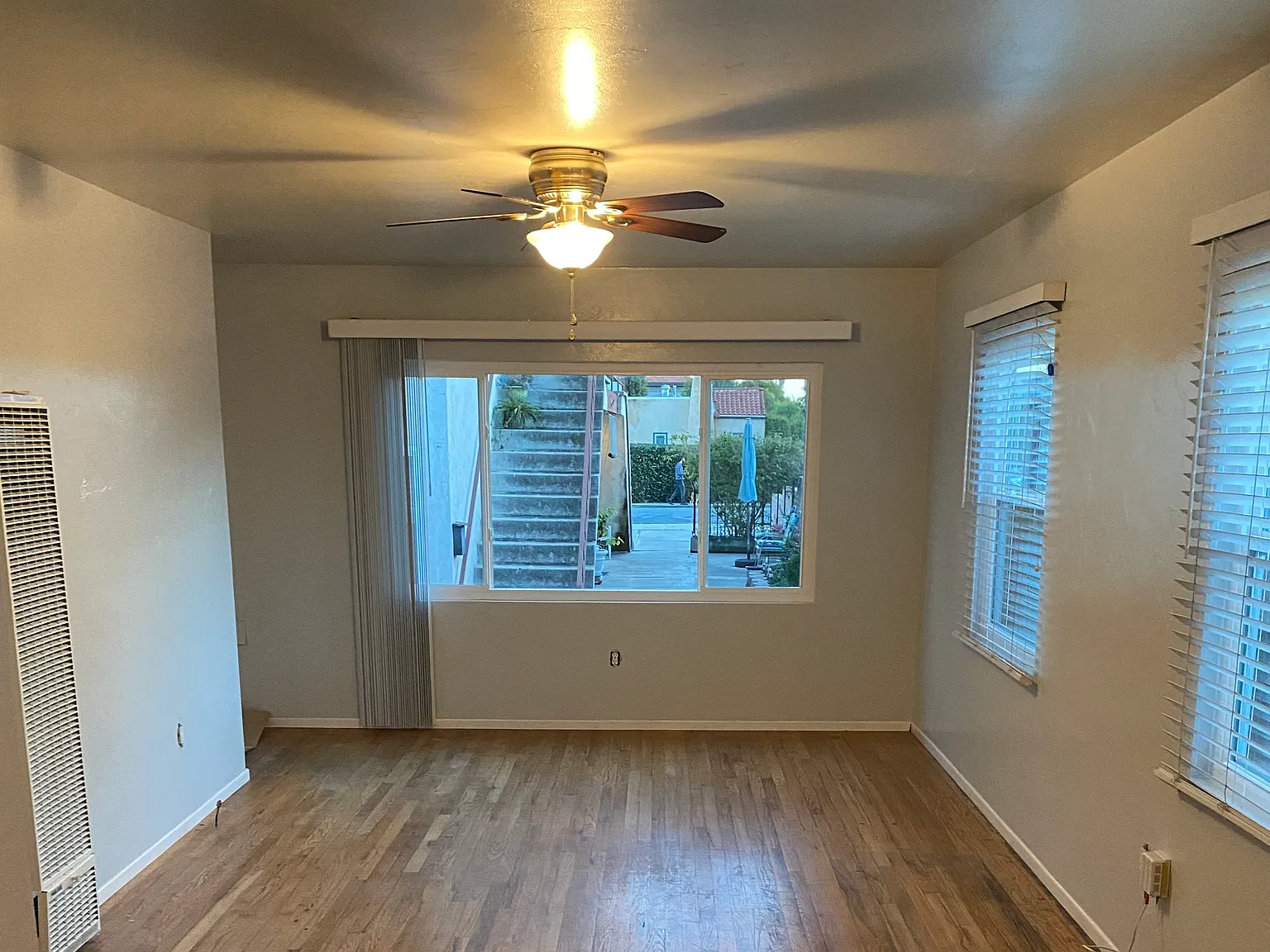 1 bed, 550 sqft, $1,950 — Photo 2