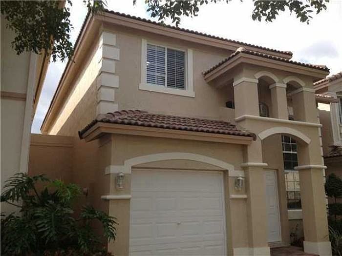 1st image of 11342 NW 72nd Ter