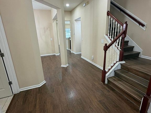 5th image of 6295 Endelstow Ln