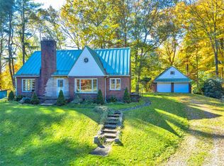 5572 Sandy Lake Polk Rd, Sandy Lake, PA 16145