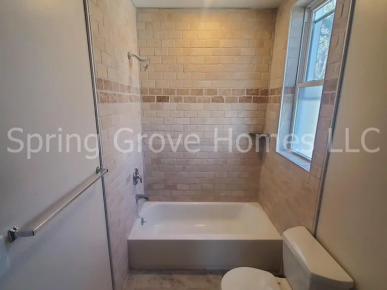 710 Derby Ave — Photo 10