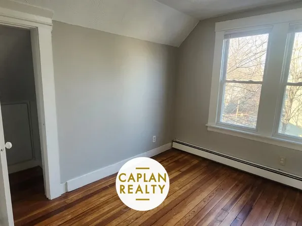 281 W Ivy St #3, New Haven, CT 06511