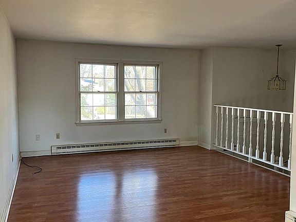 2nd image of 5514 Tallow St
