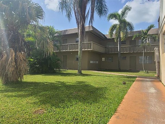 2nd image of 1350 NE 119th St APT 4