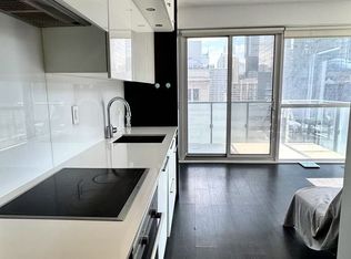 15 Grenville St #1003, Toronto, ON M4Y 0B9
