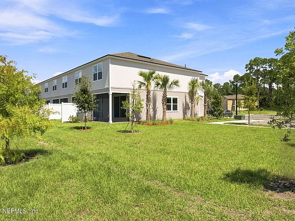 3rd image of 308 Palmetto Ridge Rd