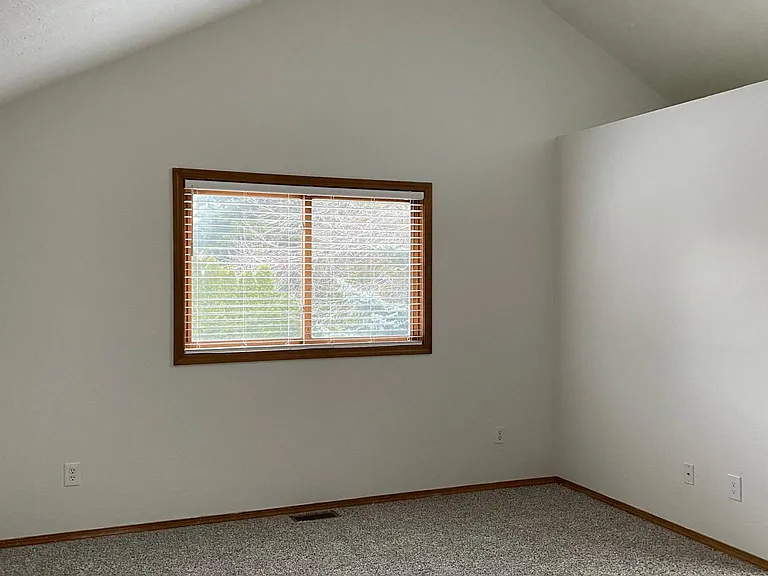 8216 N General Lee Way — Photo 7