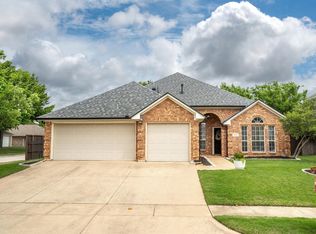 8601 Joshua Ct, North Richland Hills, TX 76182