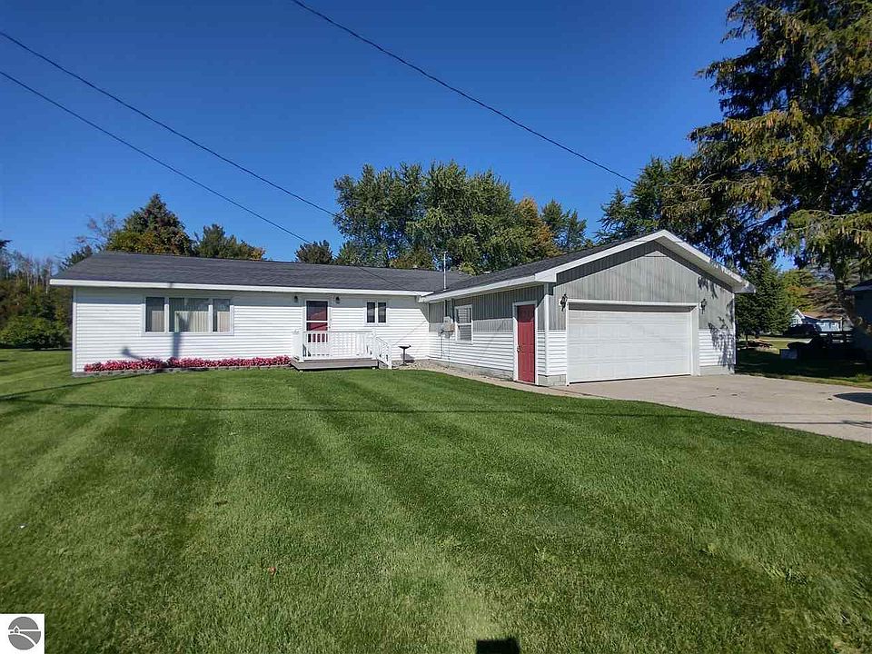 312 W Michigan Ave, Au Gres, MI 48703 Zillow