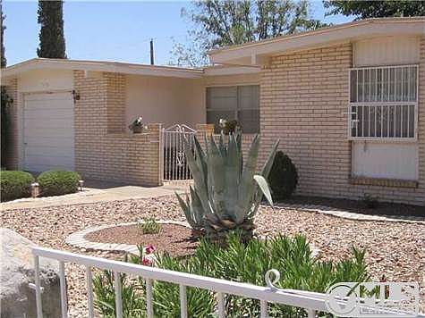 5th image of 4748 Blossom Dr