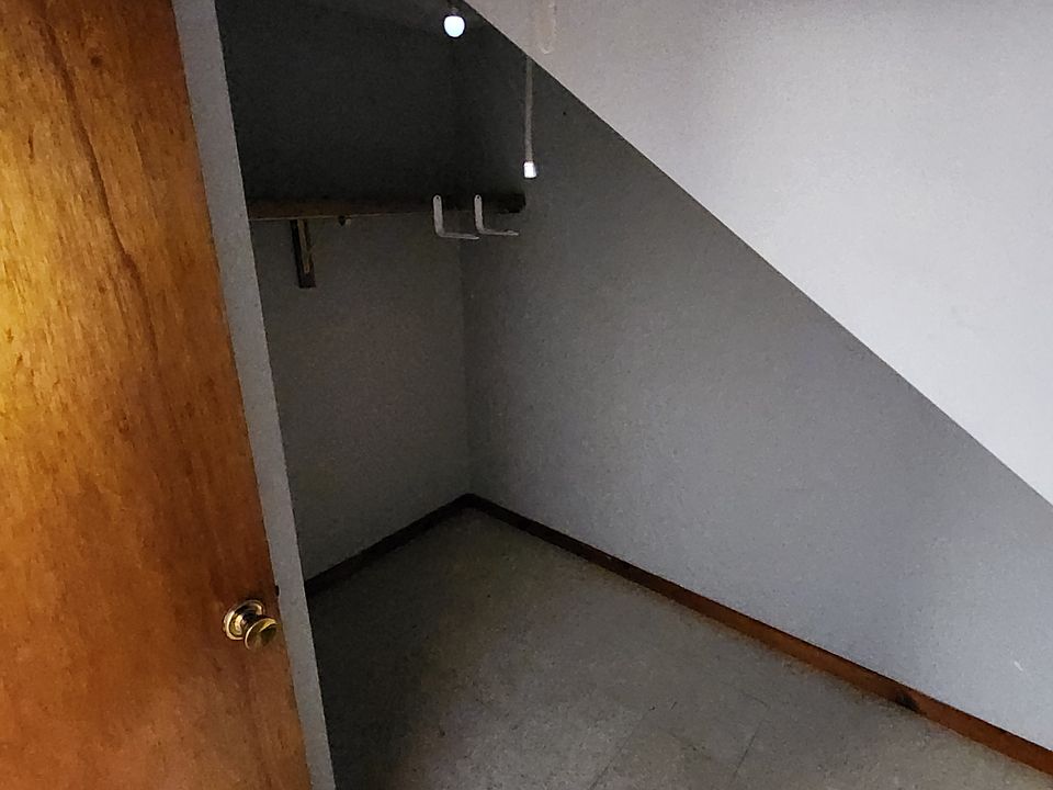 1st image of 16 Osage St APT 3