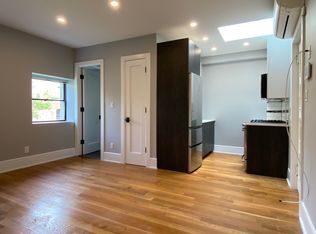 121 8th Ave #4M, Brooklyn, NY