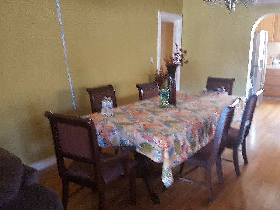 2nd image of 2108 1/2 7th Ave