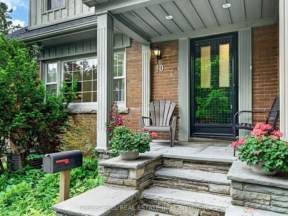 2nd image of 10 Highcliff Cres