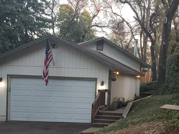 125 Easy Way, Auburn, CA 95603