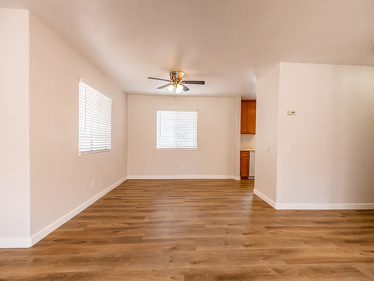 265 Ash Ave #D — Photo 10