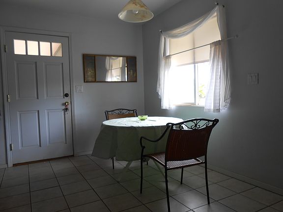 4th image of 329 Hoalike St